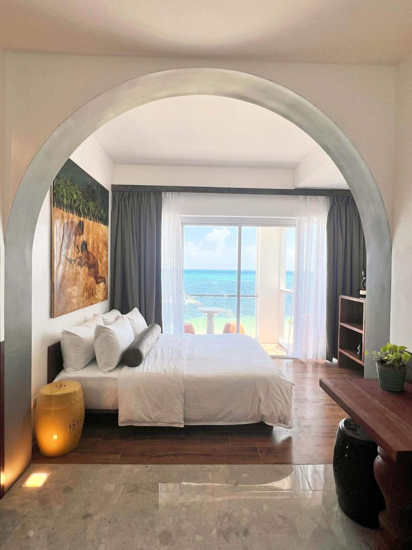 Palassa Private Residences Balabag  Δωμάτιο φωτογραφία