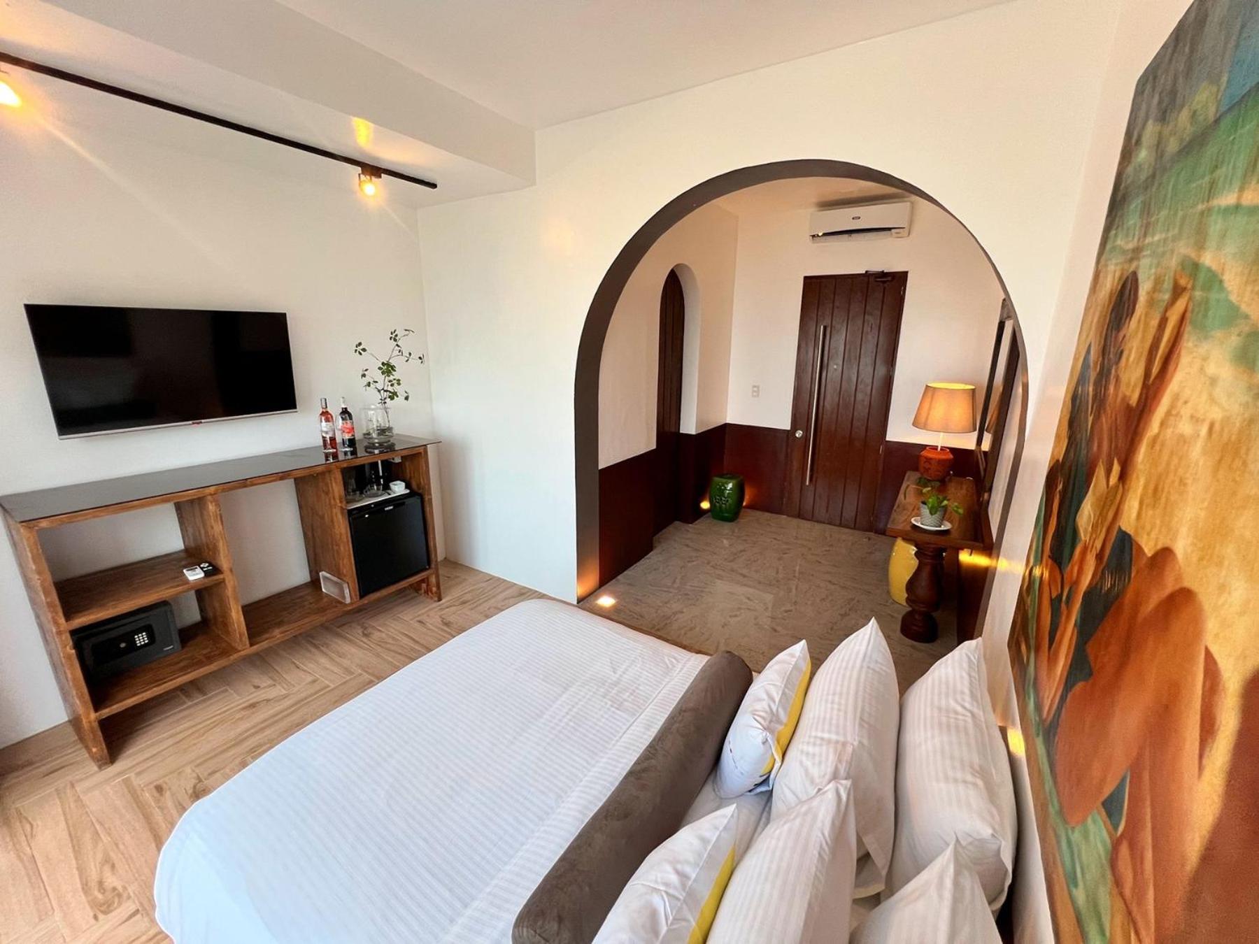 Palassa Private Residences Balabag  Δωμάτιο φωτογραφία